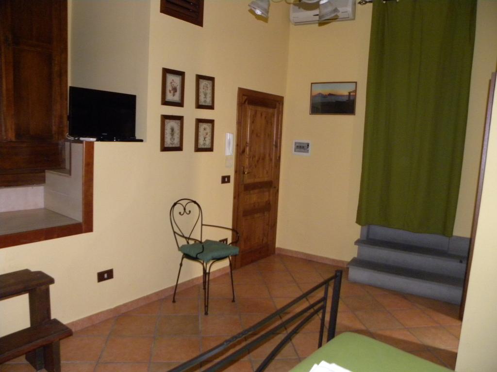 Case Vacanze Albamarina Lipari (Isola Lipari) Quarto foto