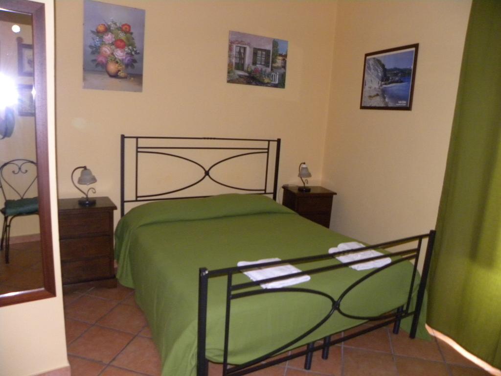 Case Vacanze Albamarina Lipari (Isola Lipari) Quarto foto